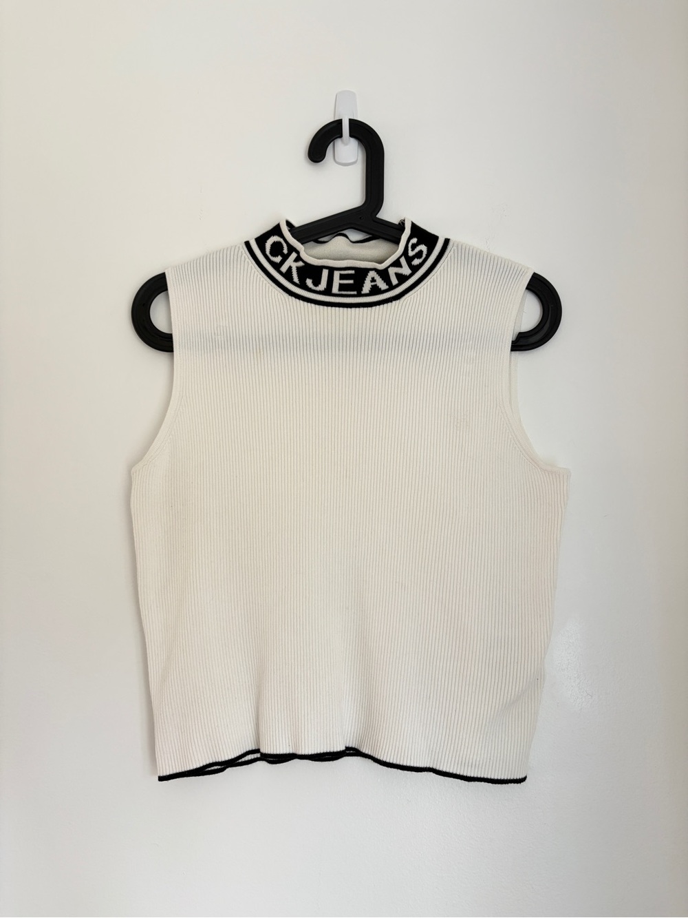 Calvin Klein Jeans // knit tank
